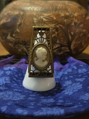 Jan Michaels SF Cameo Filigree Ring, Adjustable Band